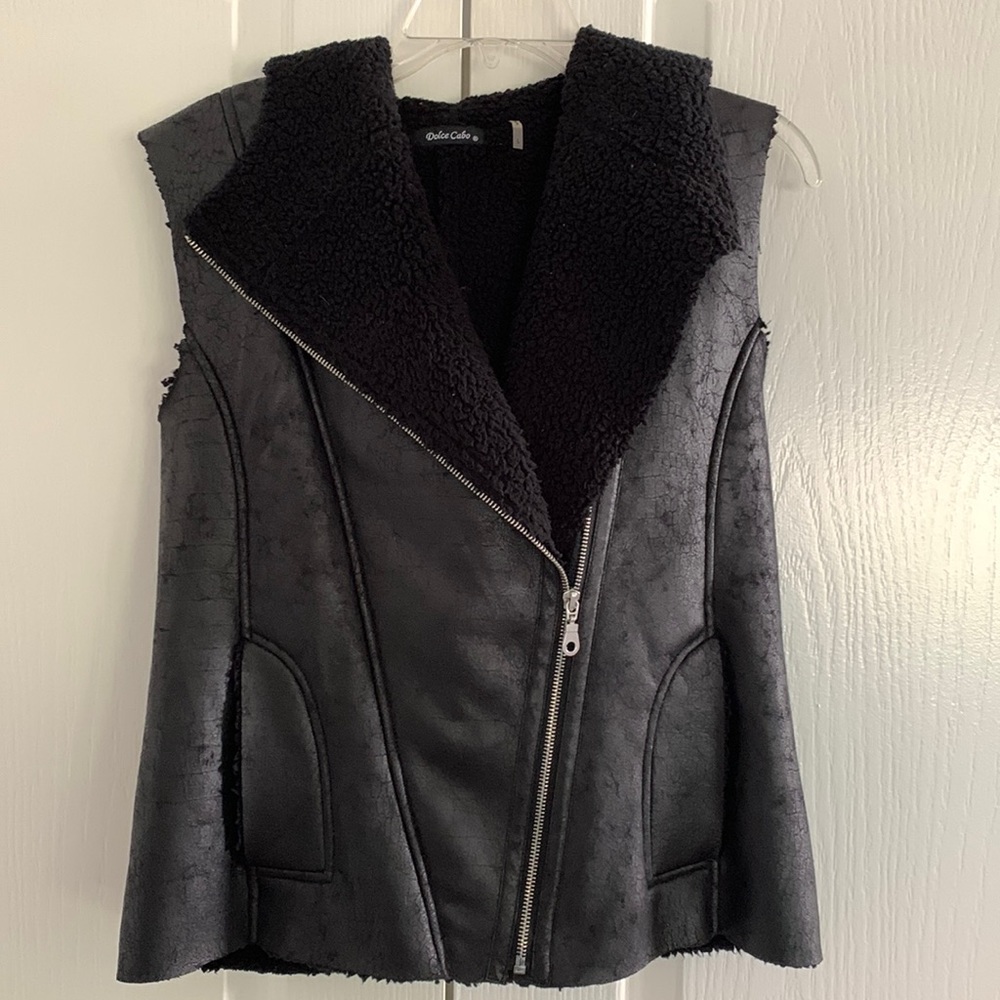NWOT FAUX LEATHER VEST WITH FAUX FUR